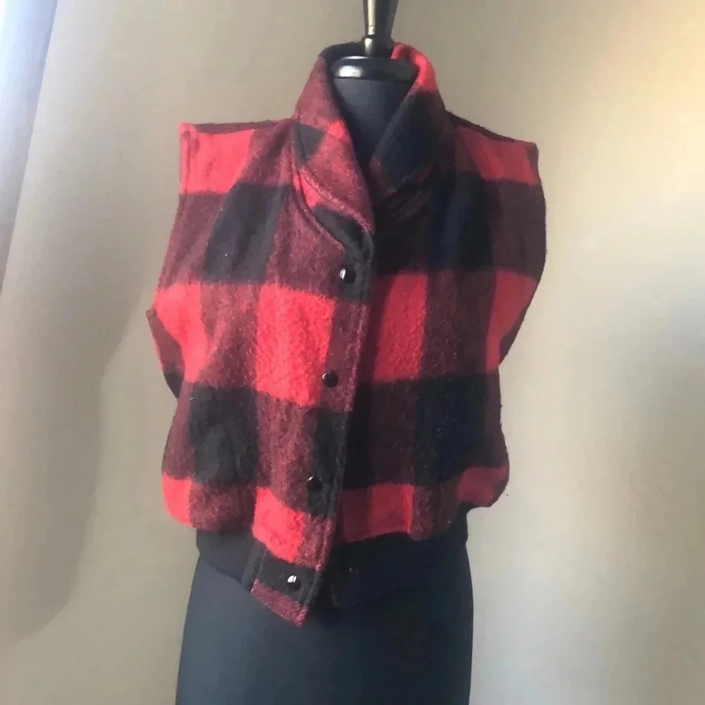 Vintage Woolrich Vest Red Buffalo‎ Plaid